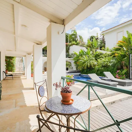 Mbird Riviera Flat 3 דירה