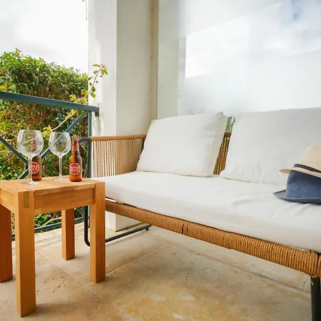 Mbird Riviera Flat 3 דירה *