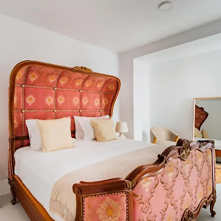 Mbird Riviera Flat 3 * Estoril