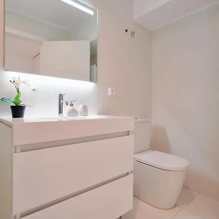 Mbird Riviera Flat 3 דירה