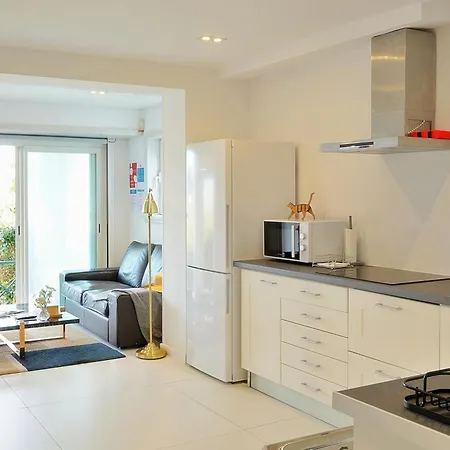 Apartment Mbird Riviera Flat 3 *
