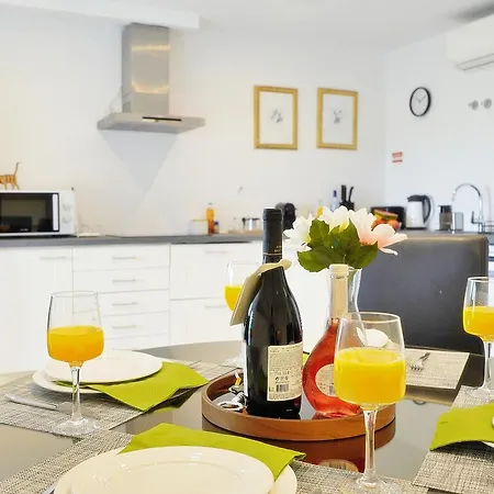 Mbird Riviera Flat 3 אסטוריל